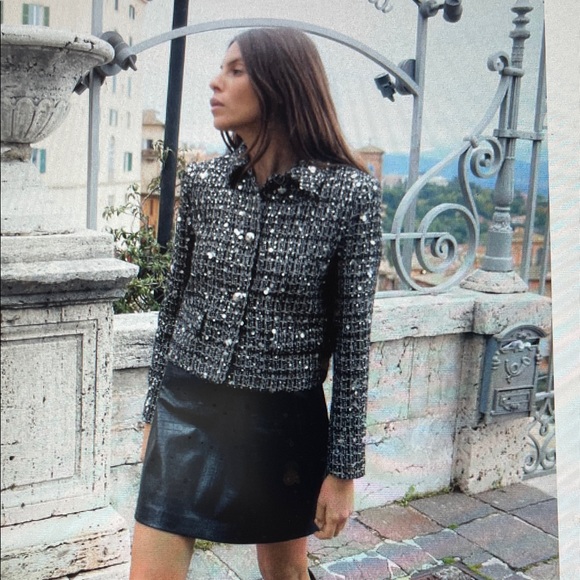 Zara Women's sequin accented Black and White Tweed Jacket  - new- stunning - Picture 2 of 8